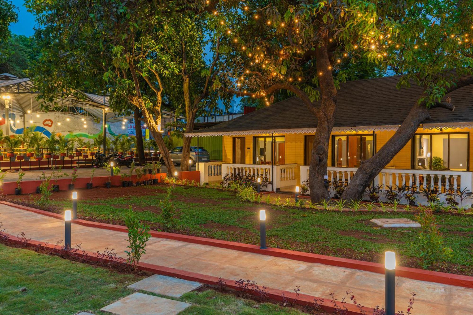 The Hosteller Lonavala, City Centre Exterior photo